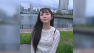 清秀的黑发，纤弱的身体潮红着，抽动着，「把它放进你的精子里！！」站着背中出。-cd2!