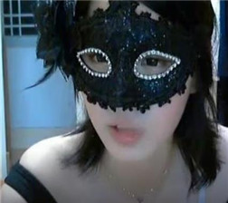 韩国性感BJ和男友一起直播 mp4