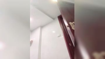 颜值不错粉嫩甜美妹子道具自慰白丝肉肉身材跳蛋塞入道具JJ抽插呻吟很是诱惑喜欢不要错过第04集