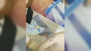 【炮友直播】妖艳主播与炮友干完了还自摸