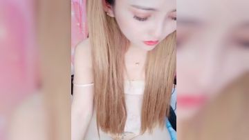 浓妆美少妇露脸全身肉丝跳蛋塞到白虎穴中，各种撩骚第03集