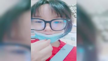 【户外实习生】漂亮小女孩戴着跳蛋~逛市场~骑车各种露~ ✨✨✨胆子真是太大了，就是这份心跳-213839-388_(new)