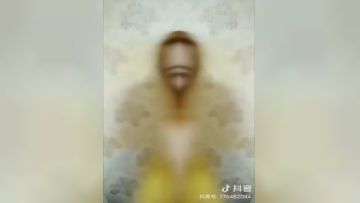 东北刚结婚的白虎骚货杨磊借钱不还私密自拍被流出
