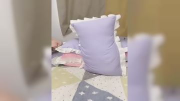 人间尤物极品颜值妹子，黑丝大长腿白虎穴道具自慰，秀的时候有人打扰了第03集