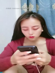 国产小宝贝绿播下海高颜值好身材大奶子俏屁股镜头前的诱惑，全裸揉捏大奶子狼友礼物刷的够，逼逼镜头给你凑6-1