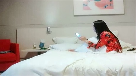 老胡探花搞良家偸情特会撒娇特会叫骚的让人受不了的...